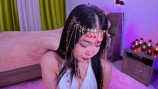 Dollyaa online show from 10/25/25, 01:34