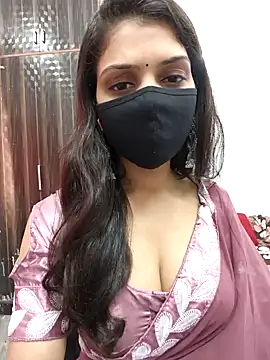 Snapshot of Sexy-ashi chatting on 10/07/25, 04:57 Sexy-ashi online show from 10/07/25, 04:57