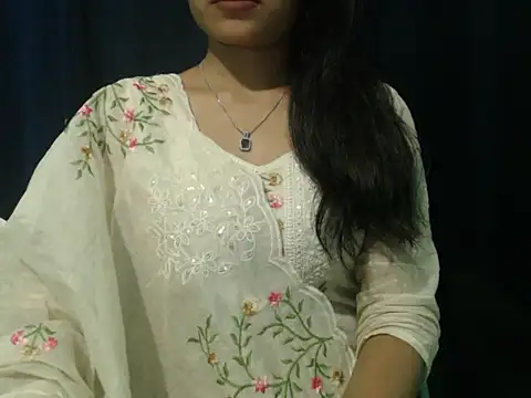 Yashi online show from 04/11/26, 03:16