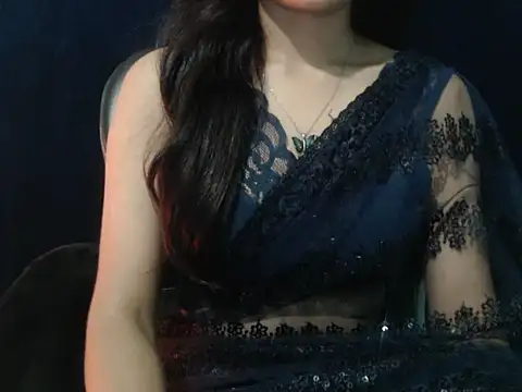 Snapshot of Yashi chatting on 02/01/26, 02:15 Yashi online show from 02/01/26, 02:15