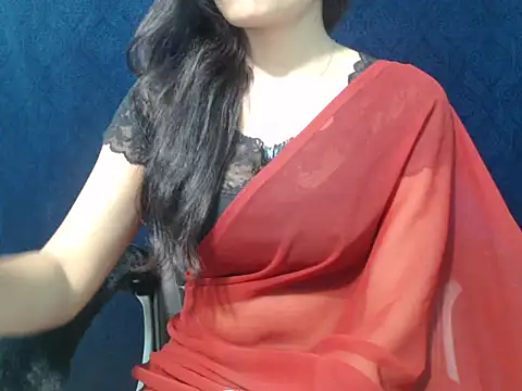 Snapshot of Yashi chatting on 12/20/25, 08:01 Yashi online show from 12/20/25, 08:01