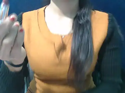 Snapshot of Yashi chatting on 01/13/26, 04:00 Yashi online show from 01/13/26, 04:00