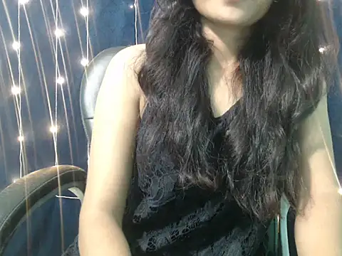 Yashi online show from 10/30/25, 09:55