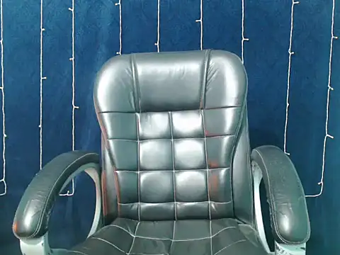 Yashi online show from 11/15/25, 04:11