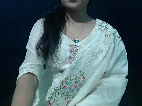 Snapshot of Yashi chatting on 01/14/26, 05:16 Yashi online show from 01/14/26, 05:16