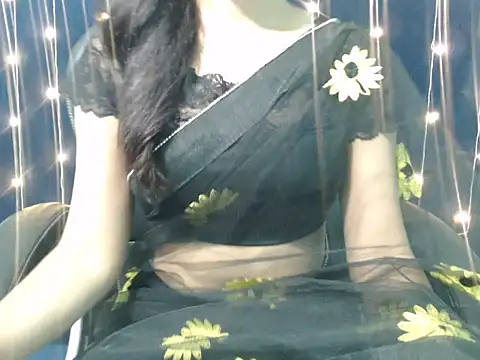 Yashi online show from 10/29/25, 11:53