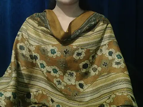 Snapshot of Yashi chatting on 02/02/26, 06:07 Yashi online show from 02/02/26, 06:07