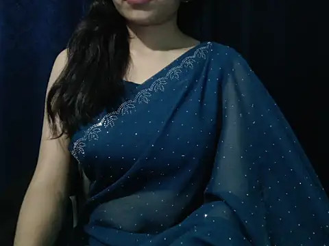 Snapshot of Yashi chatting on 02/21/26, 03:36 Yashi online show from 02/21/26, 03:36