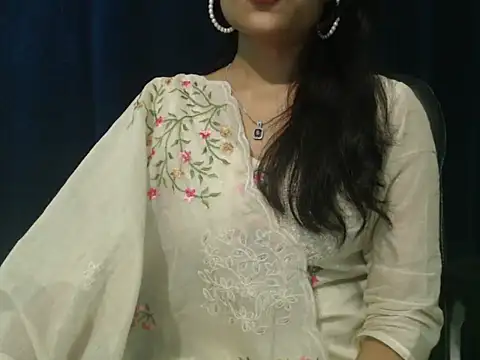 Yashi online show from 03/17/26, 03:37