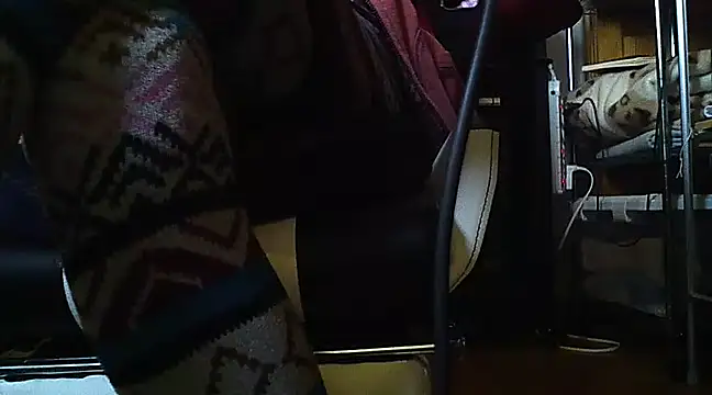 qoooqing67 online show from 12/05/24, 05:32