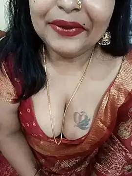 Snapshot of Ashwini_Gowda_91 chatting on 03/05/25, 03:18 Ashwini Gowda 91 online show from 03/05/25, 03:18