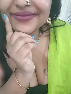 Snapshot of Ashwini_Gowda_91 chatting on 12/22/24, 04:06 Ashwini Gowda 91 online show from 12/22/24, 04:06