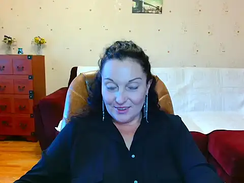 Alice3694 online show from 09/28/25, 06:53