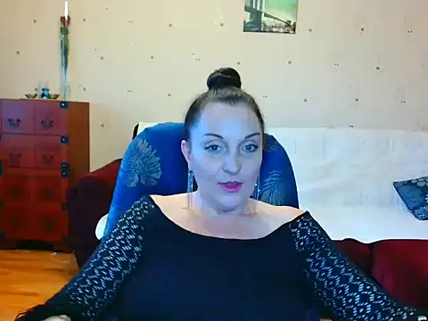 Alice3694 online show from 03/12/26, 05:55