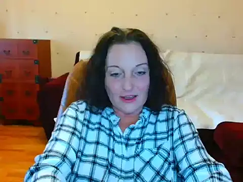 Alice3694 online show from 02/02/25, 09:29