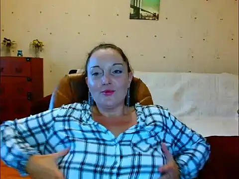 Alice3694 online show from 09/11/25, 05:18