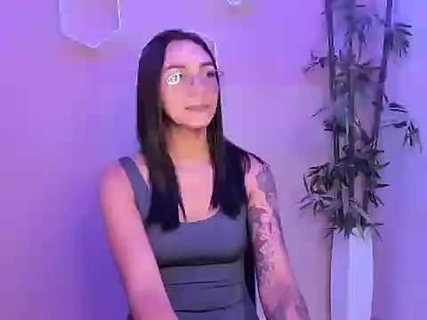 ASIAM BRUNET online show from 03/09/26, 04:43