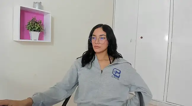 ASIAM BRUNET online show from 03/01/25, 01:07