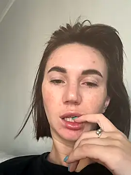 EvilDemon94 online show from 10/29/25, 05:28