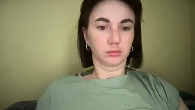 Snapshot of EvilDemon94 chatting on 04/21/26, 05:25 EvilDemon94 online show from 04/21/26, 05:25