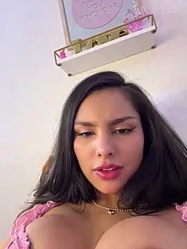 Snapshot of Maddy_Rouse_ chatting on 03/17/25, 03:25 Maddy Rouse  online show from 03/17/25, 03:25