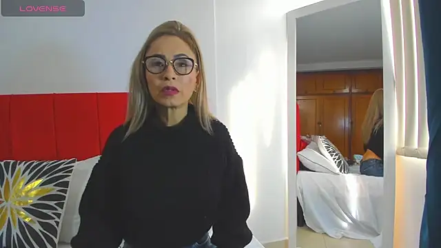 emagarcia online show from 11/29/25, 01:00