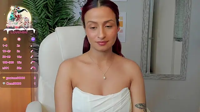 Elena Ruiz online show from 12/17/24, 10:44