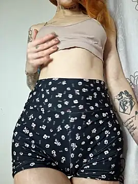 roxi katty online show from 12/19/25, 04:38