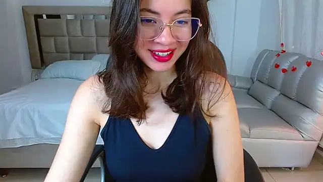 Snapshot of zoecruzz chatting on 02/27/26, 02:17 zoecruzz online show from 02/27/26, 02:17