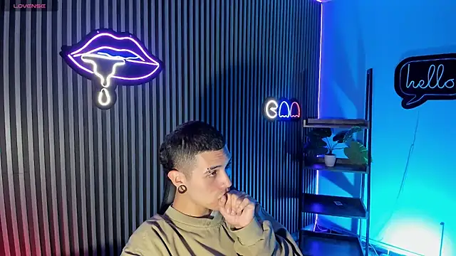 Jefer rick  online show from 11/28/25, 12:27