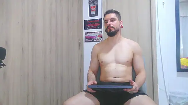 Aaron kwok28 online show from 10/23/25, 12:53