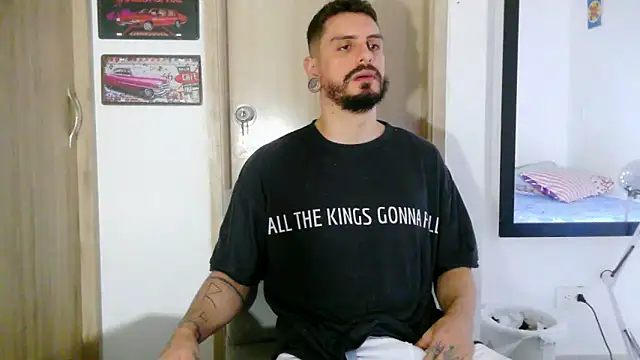 Aaron kwok28 online show from 03/26/26, 01:37