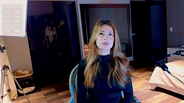Snapshot of greyslopez chatting on 05/20/26, 11:13 greyslopez online show from 05/20/26, 11:13