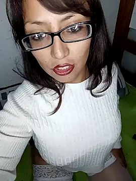 chicafresaxx online show from 12/26/24, 02:16
