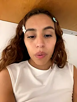 Katee Jones online show from 11/29/25, 12:33