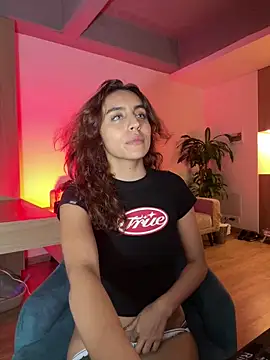 Katee Jones online show from 01/16/26, 01:31