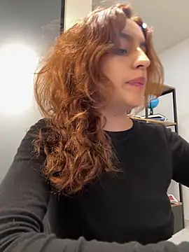 Katee Jones online show from 02/18/26, 07:54