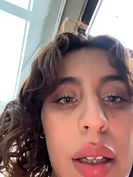 Snapshot of Katee_Jones chatting on 09/30/25, 10:16 Katee Jones online show from 09/30/25, 10:16