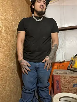 yomanfriend online show from 01/01/25, 07:10