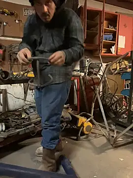 yomanfriend online show from 12/14/24, 06:24