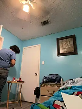 yomanfriend online show from 12/18/24, 11:08