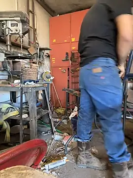 yomanfriend online show from 12/27/24, 04:32