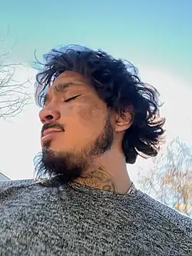 yomanfriend online show from 12/23/24, 10:01