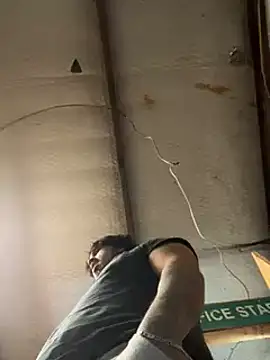 yomanfriend online show from 12/21/24, 01:42