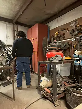 yomanfriend online show from 12/29/24, 04:38