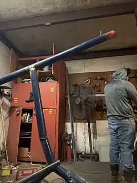 yomanfriend online show from 01/17/25, 02:29