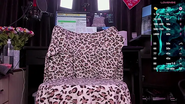 Raissa sky26 online show from 03/06/26, 03:45