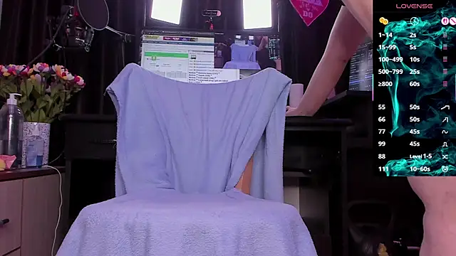 Raissa sky26 online show from 04/15/26, 02:39