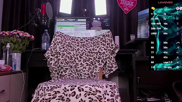 Raissa sky26 online show from 10/23/25, 02:32