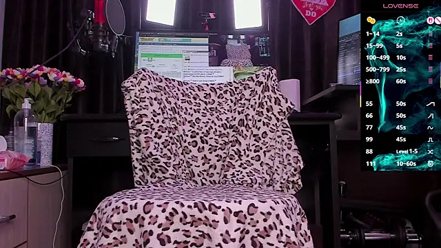 Raissa sky26 online show from 11/17/25, 03:43